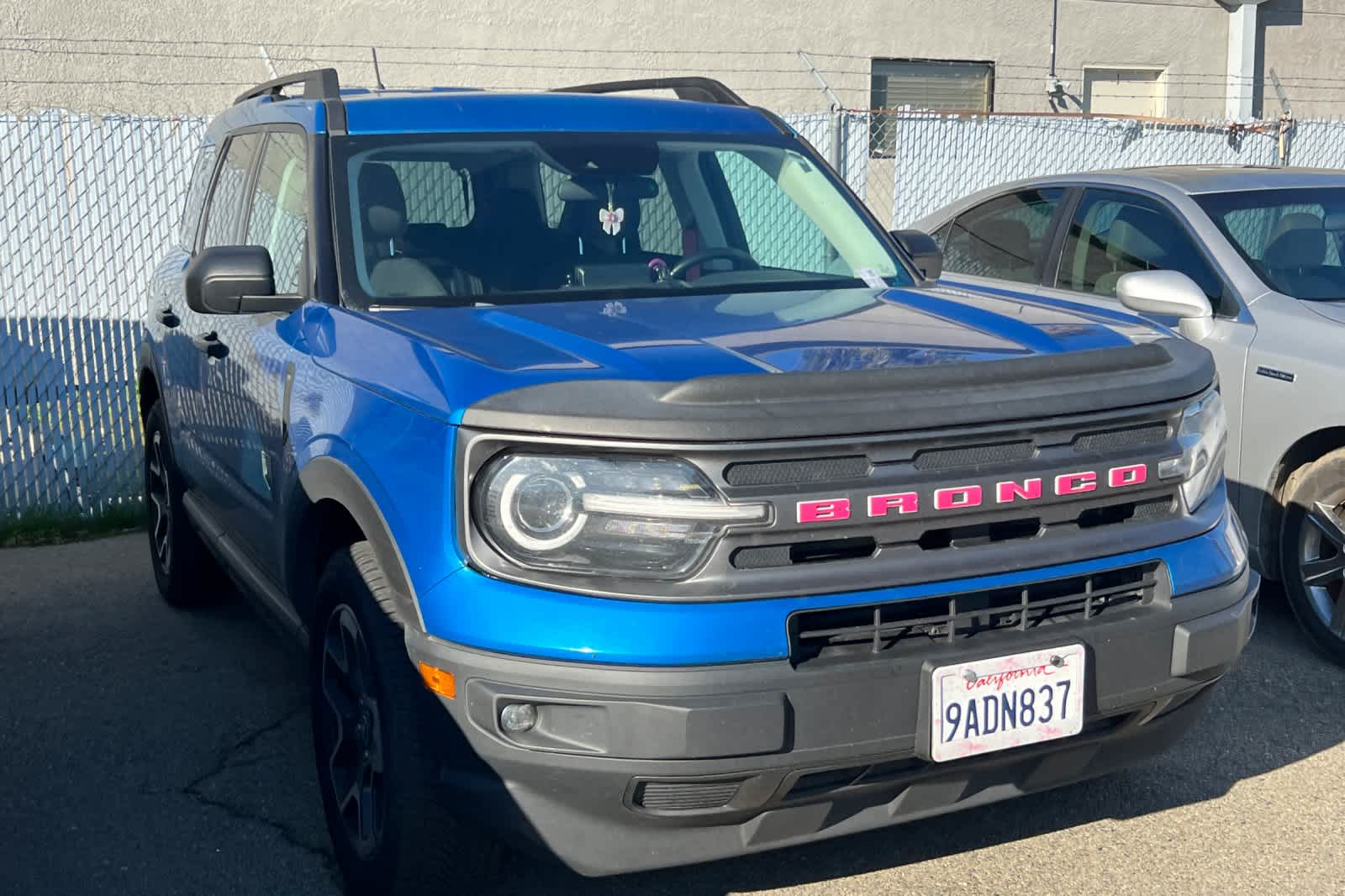 Thumbnail: 2022 Ford Bronco Sport - 3