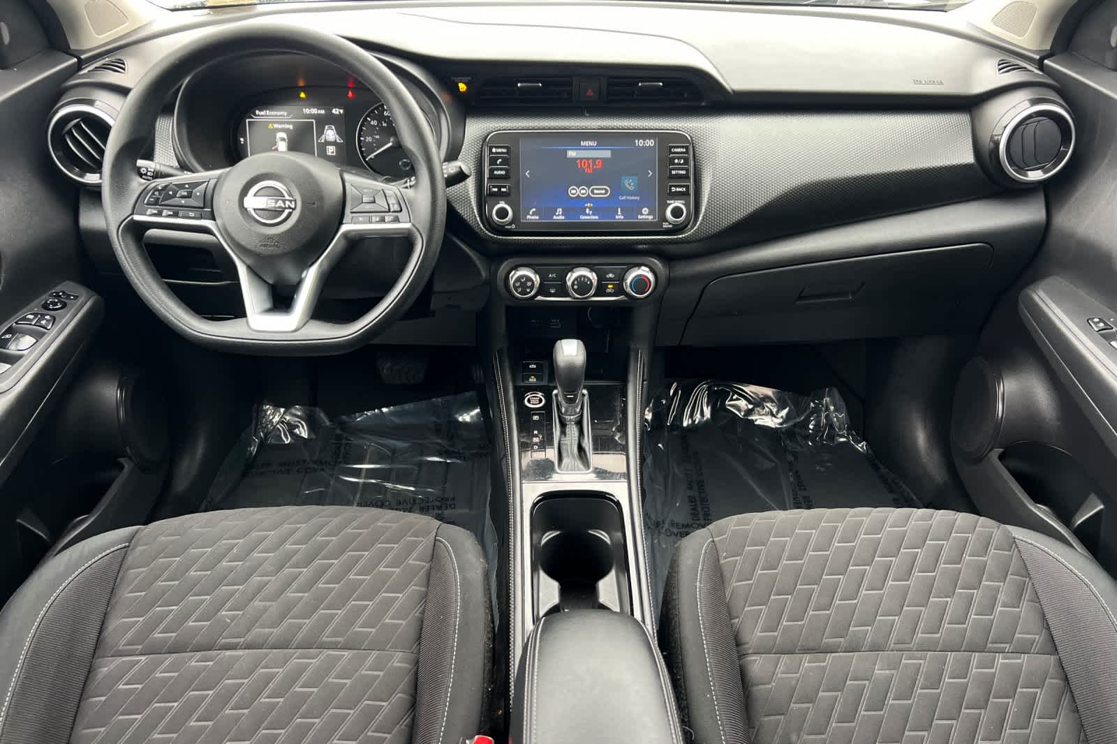 Thumbnail: 2023 Nissan Kicks - 3