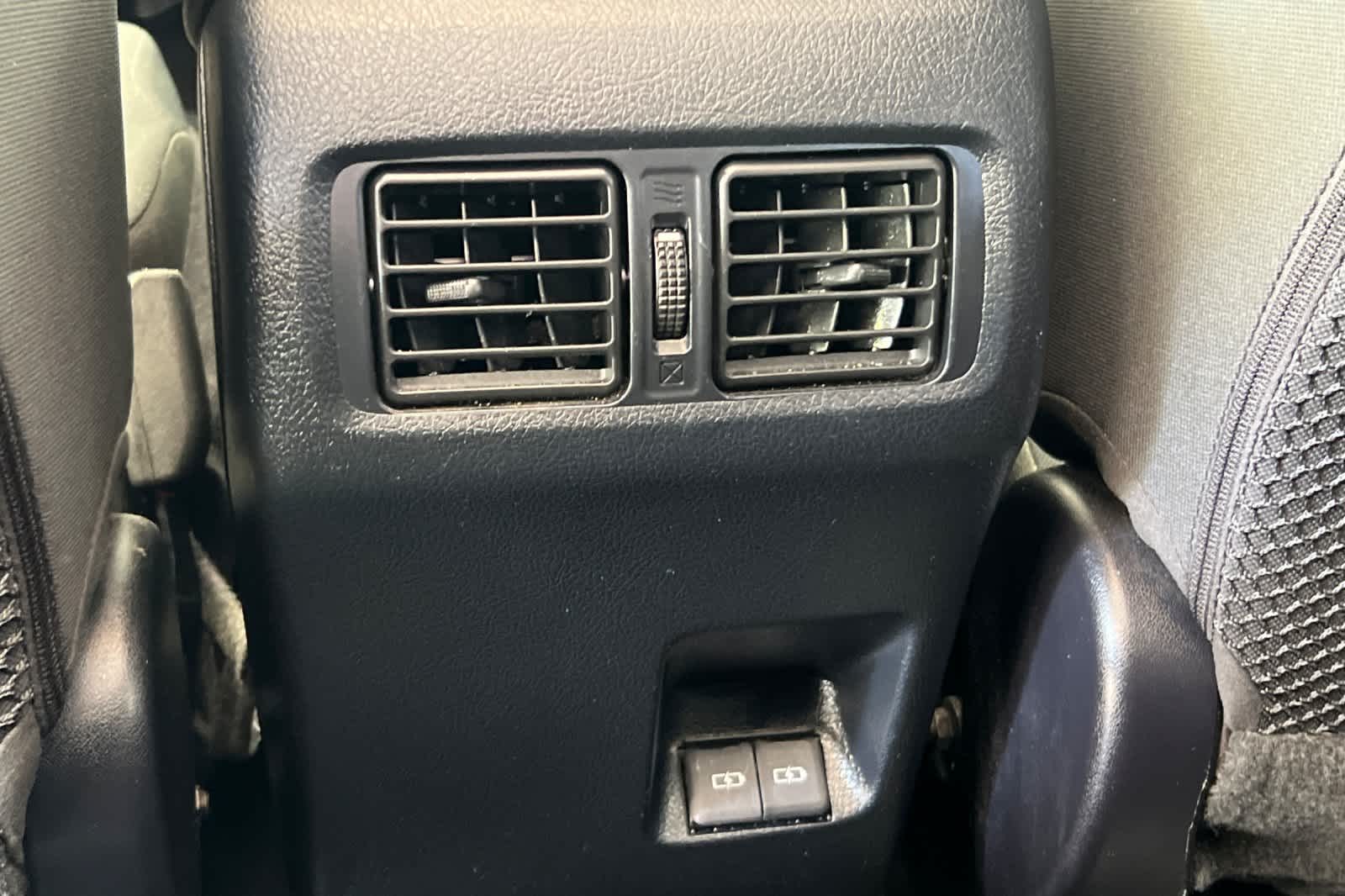 Thumbnail: 2024 Toyota 4Runner - 14