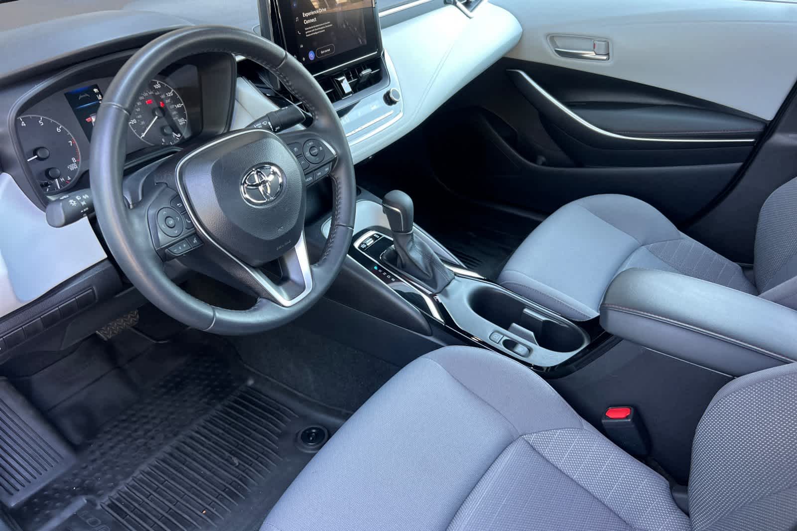 Thumbnail: 2025 Toyota Corolla - 11