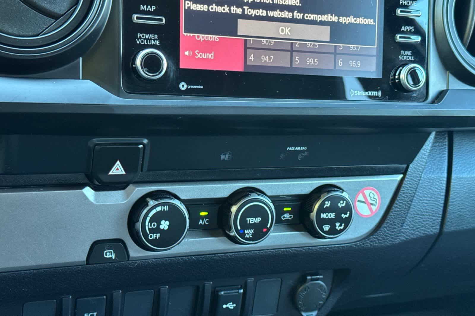 Thumbnail: 2022 Toyota Tacoma - 20