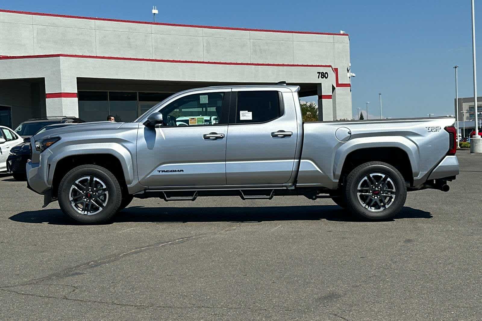Thumbnail: 2025 Toyota Tacoma - 5