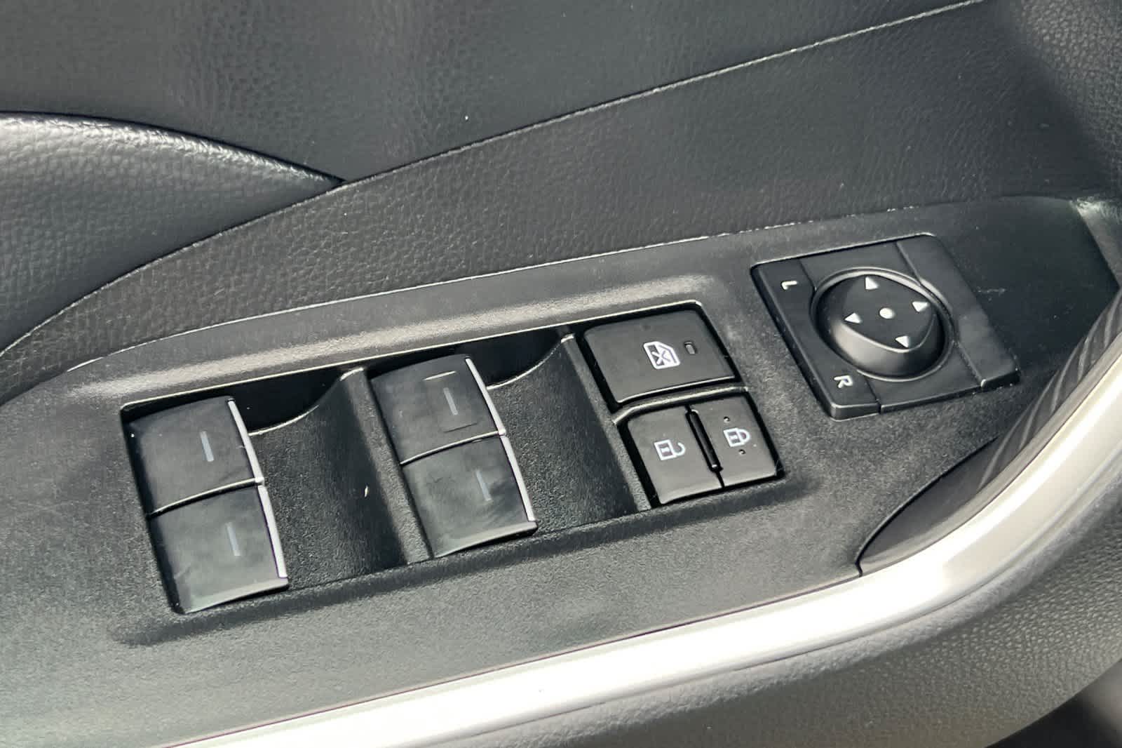 Thumbnail: 2024 Toyota RAV4 - 13