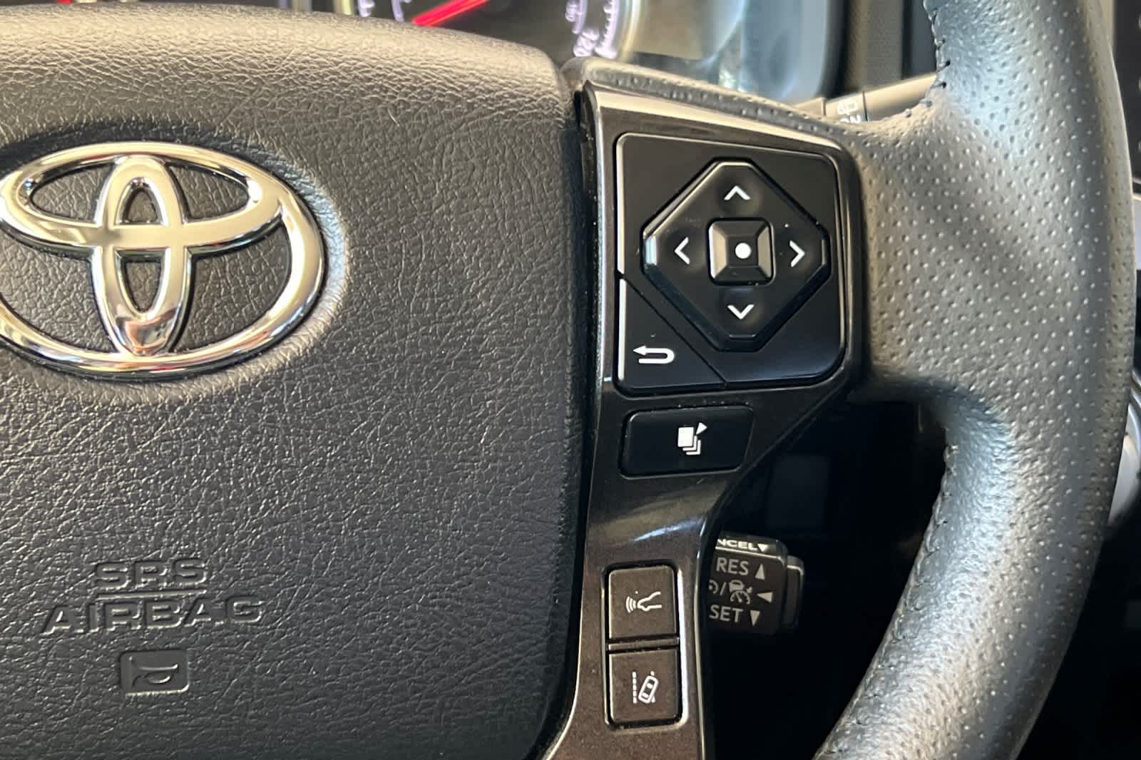 Thumbnail: 2024 Toyota 4Runner - 27