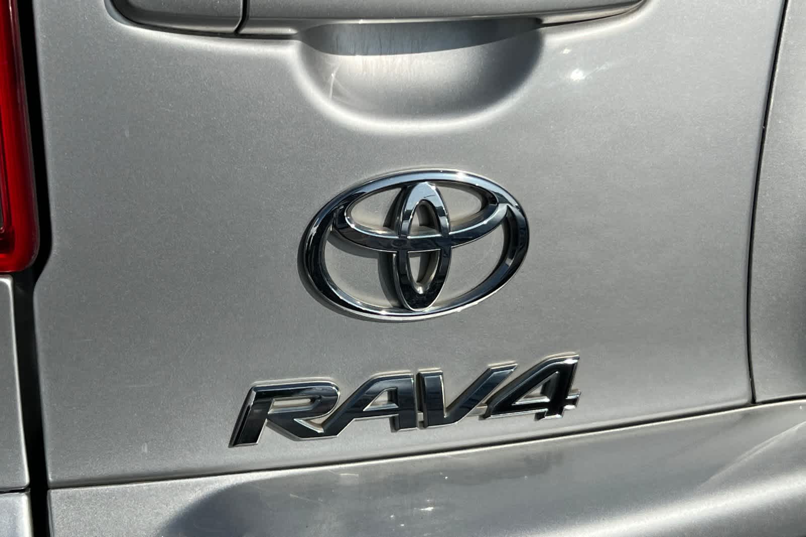 2012 Toyota RAV4 Base 7