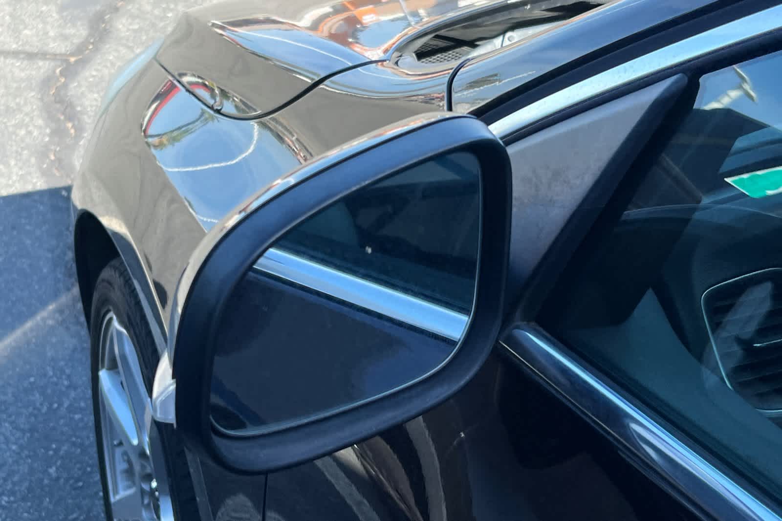 Thumbnail: 2011 Volvo S60 - 8
