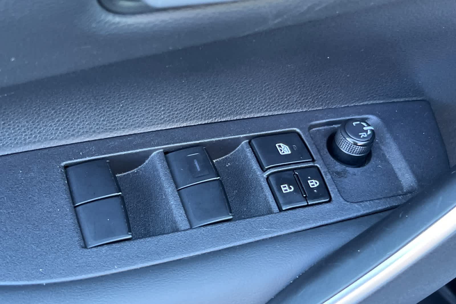 Thumbnail: 2024 Toyota Corolla - 13