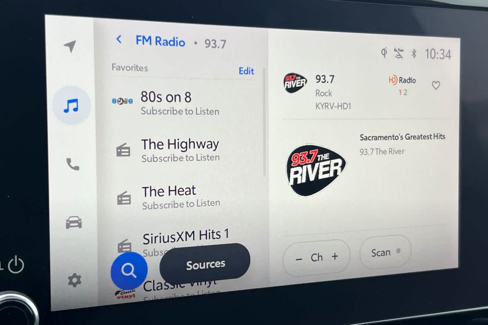 Thumbnail: 2023 Toyota Highlander - 21