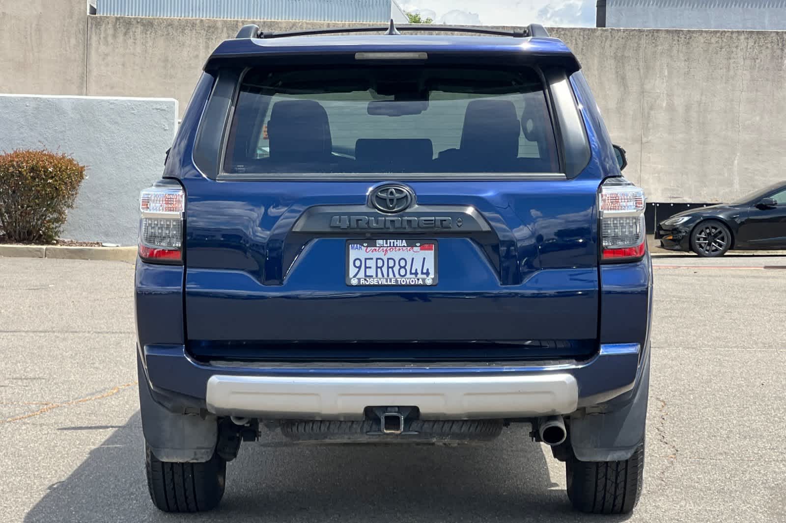 Thumbnail: 2023 Toyota 4Runner - 8