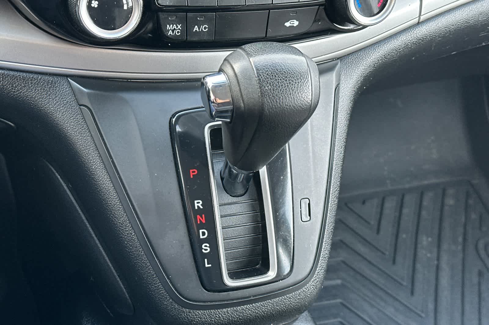 Thumbnail: 2015 Honda CR-V - 23