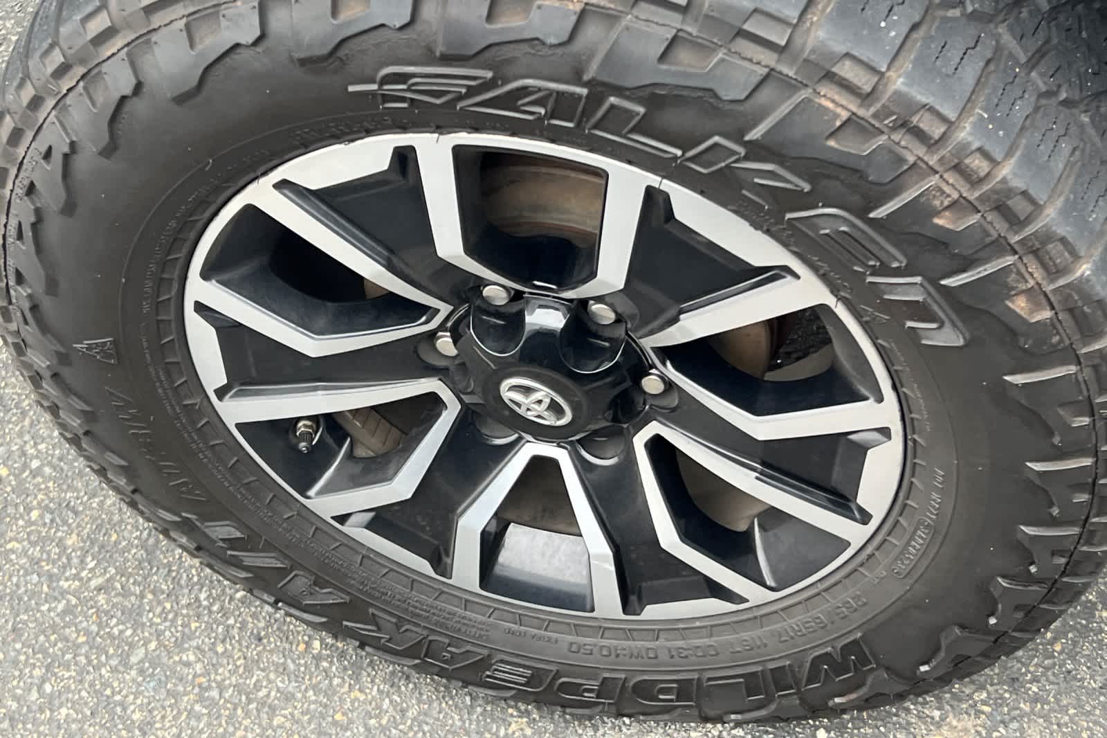 Thumbnail: 2020 Toyota Tacoma - 14