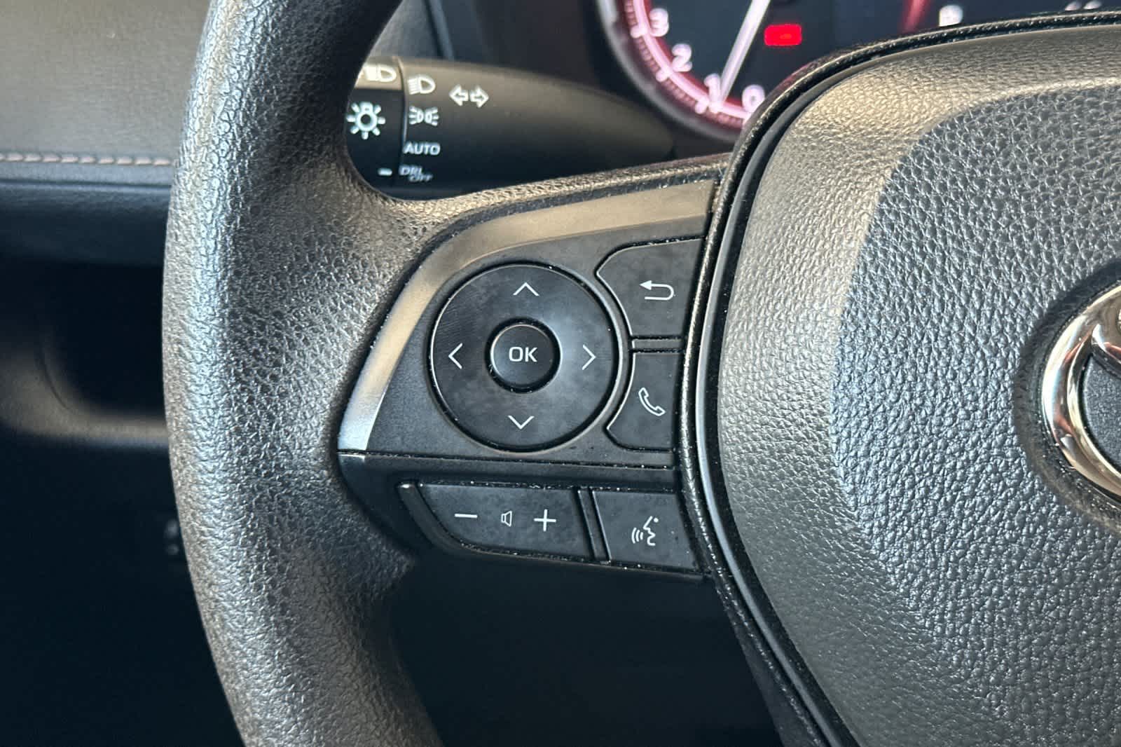 Thumbnail: 2023 Toyota RAV4 - 26