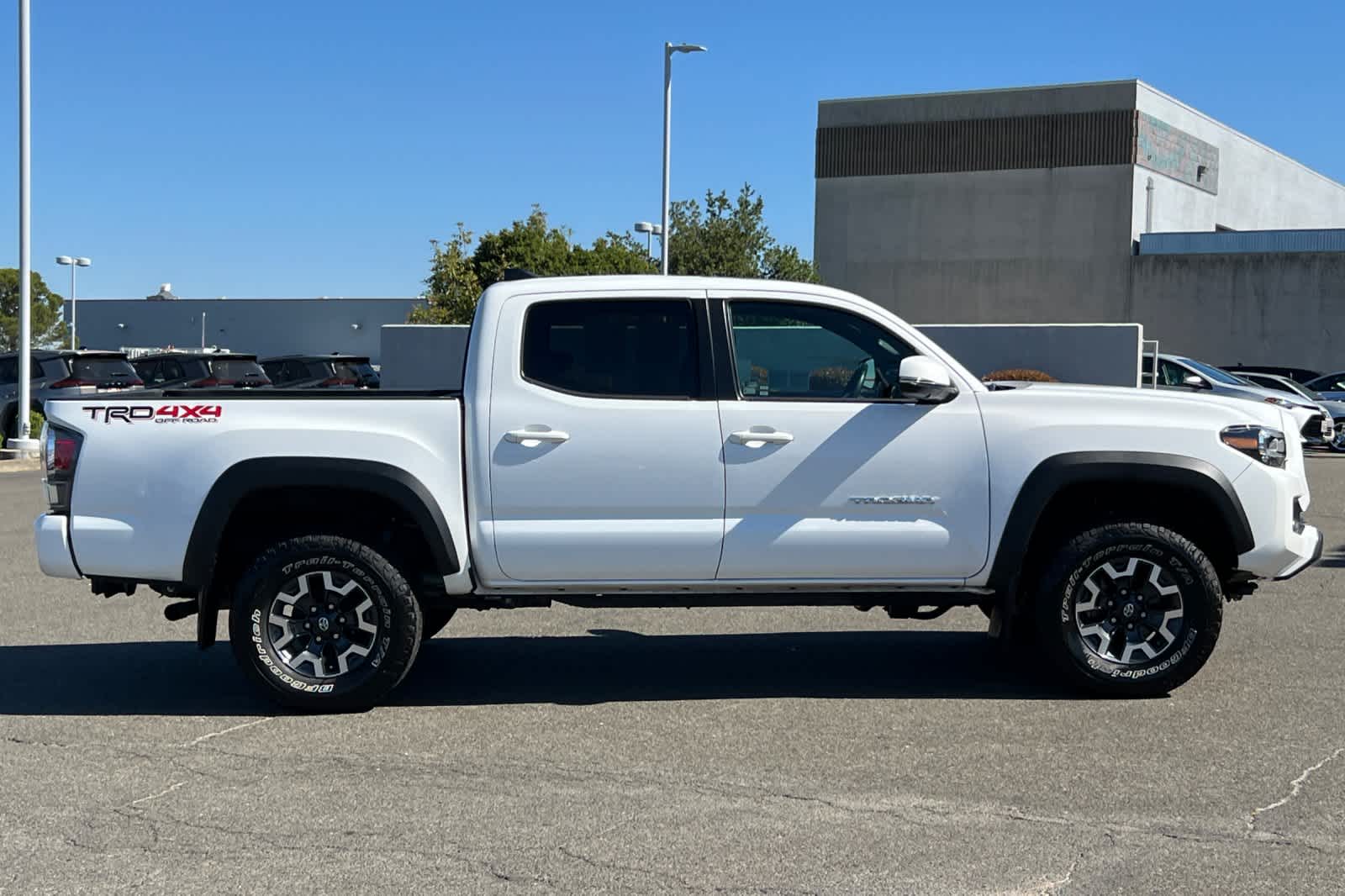 Thumbnail: 2023 Toyota Tacoma - 6