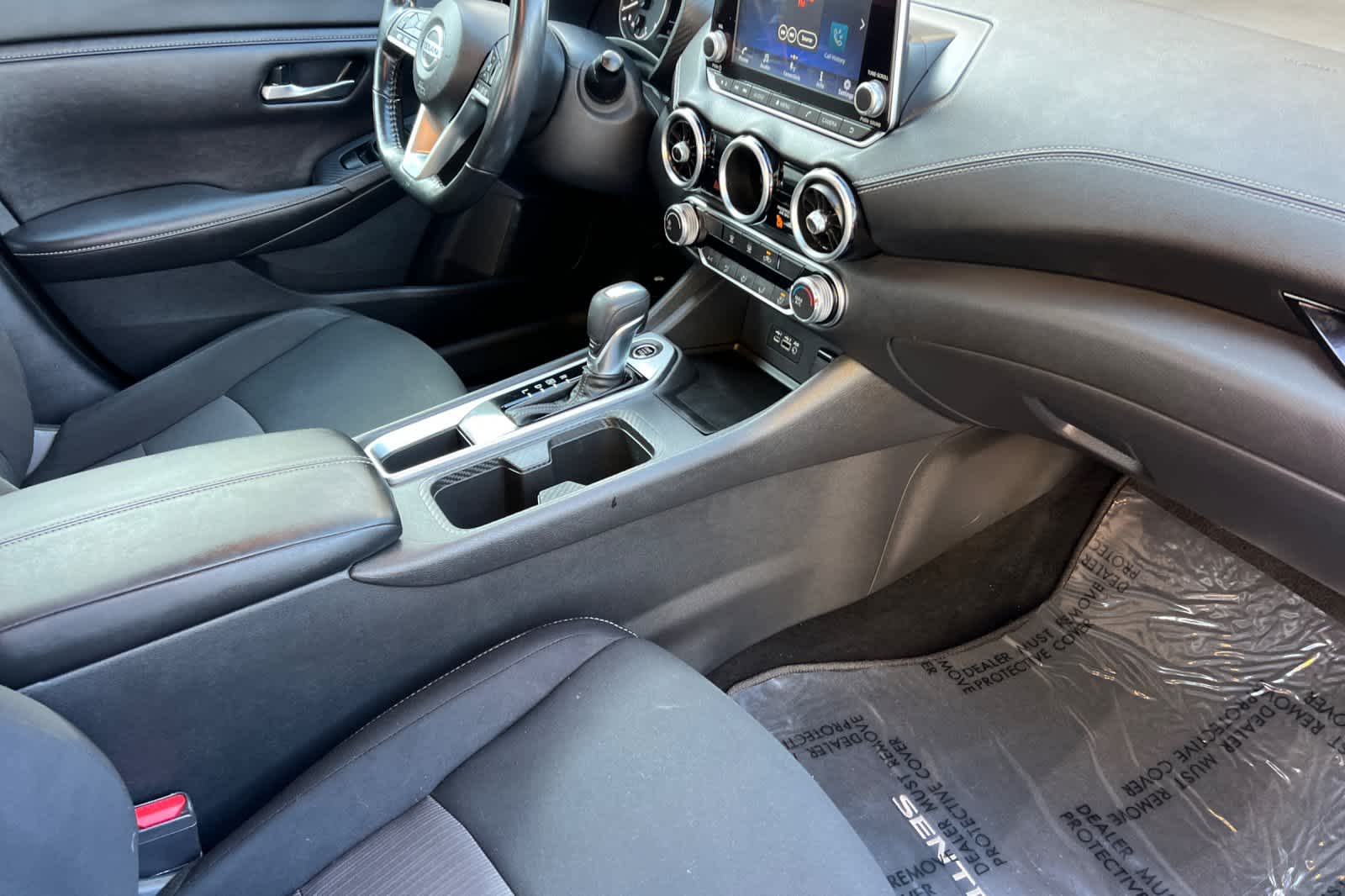 Thumbnail: 2022 Nissan Sentra - 15