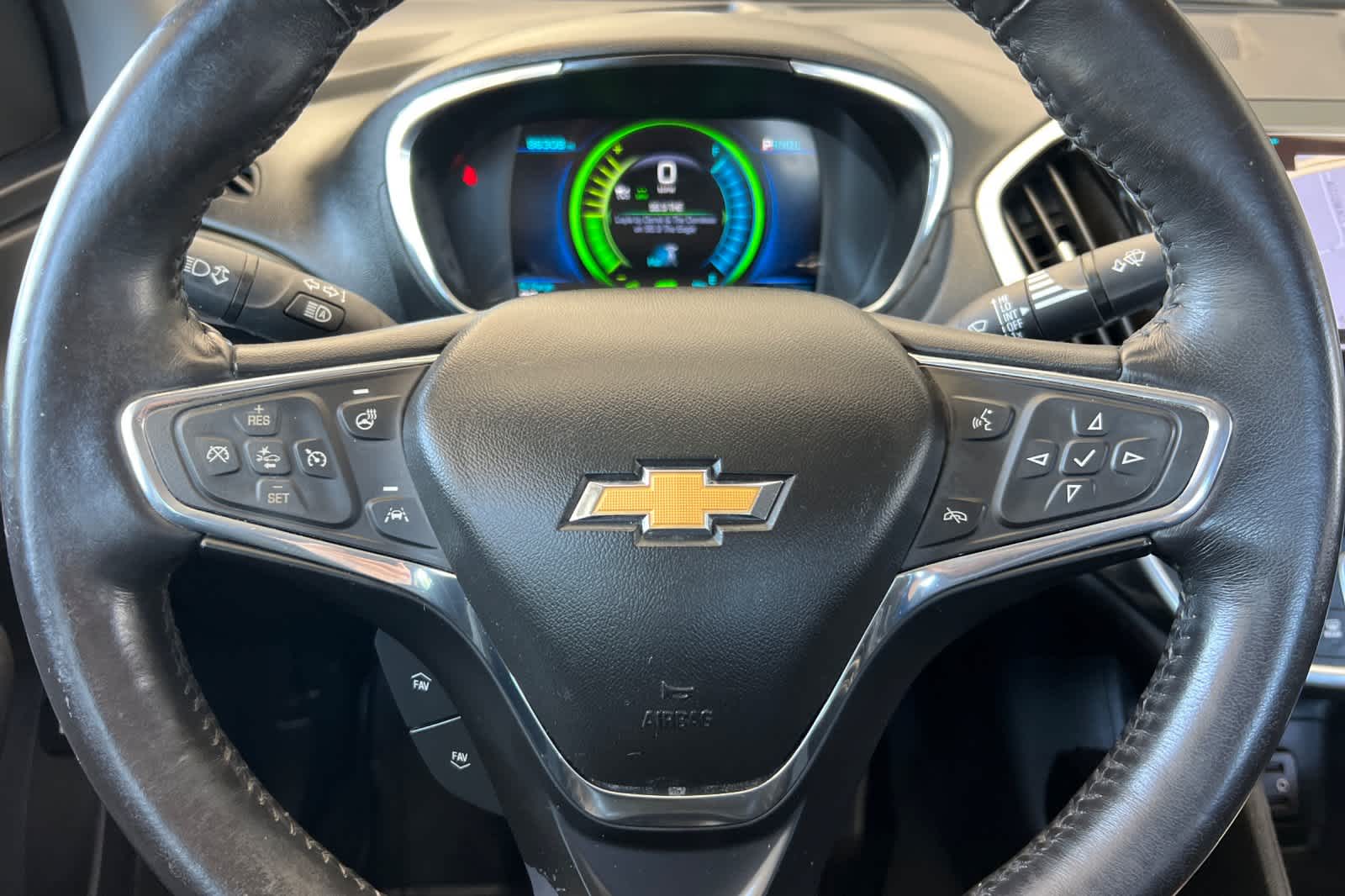 Thumbnail: 2017 Chevrolet Volt - 26