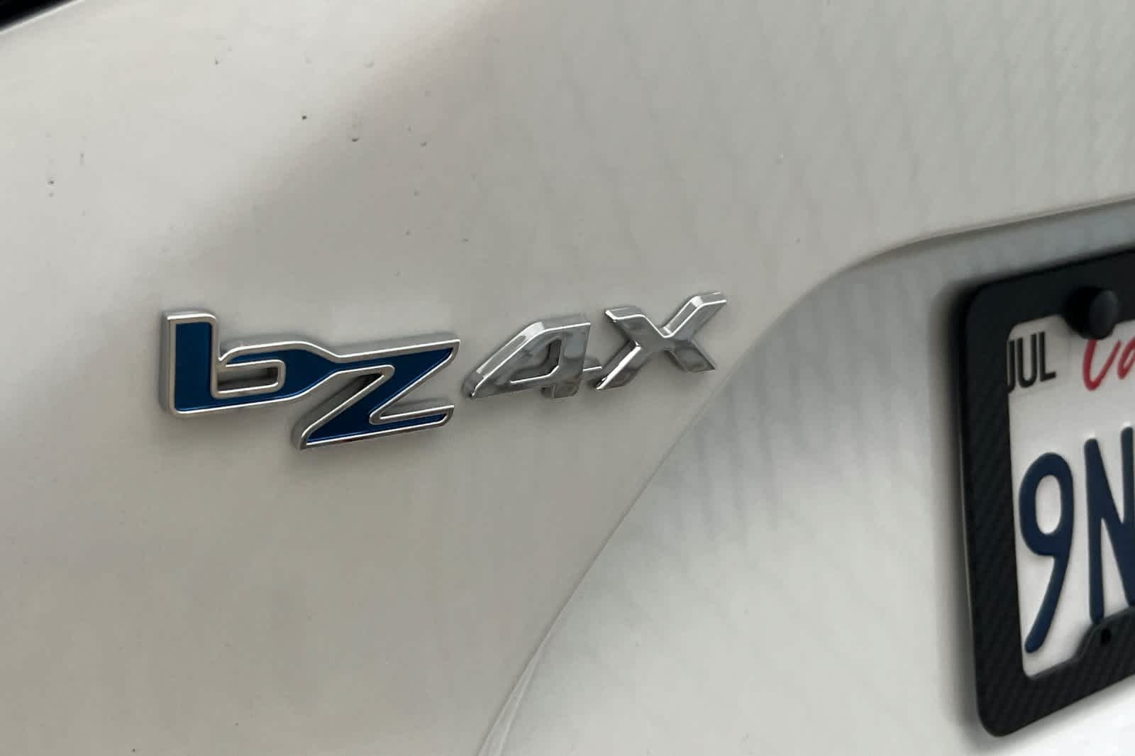 Thumbnail: 2024 Toyota bZ4X - 7