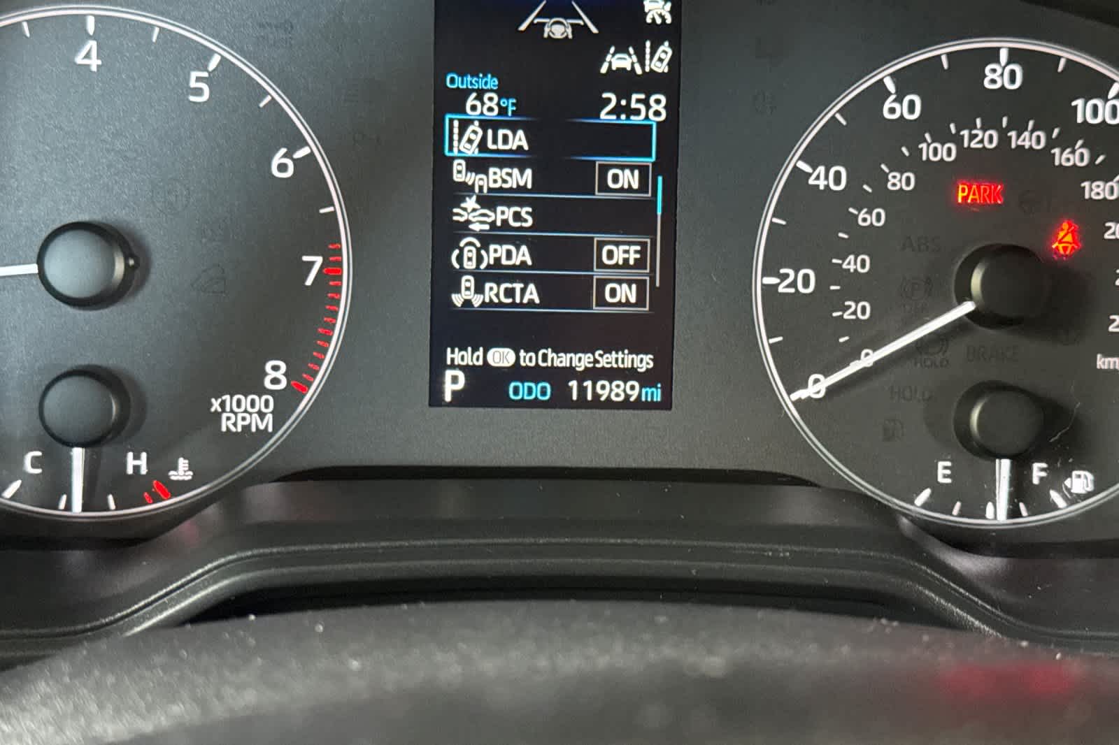 Thumbnail: 2024 Toyota Corolla Cross - 29