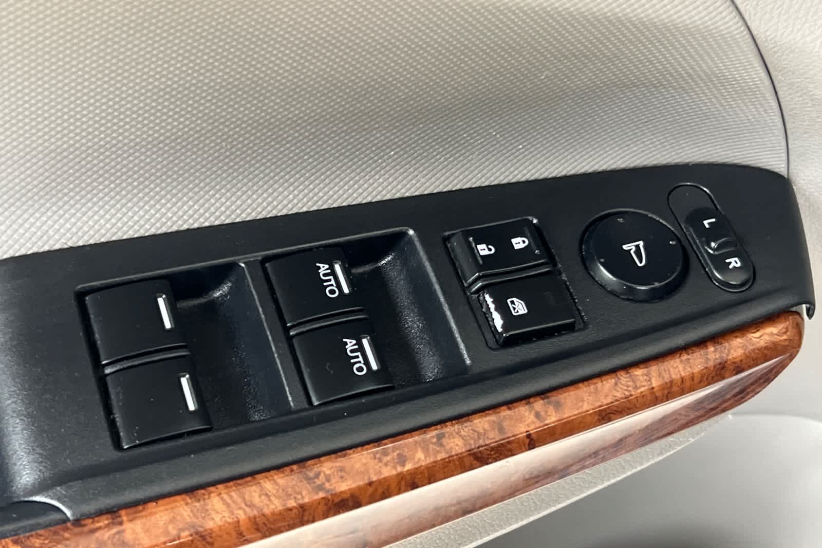 Thumbnail: 2012 Honda Accord - 13