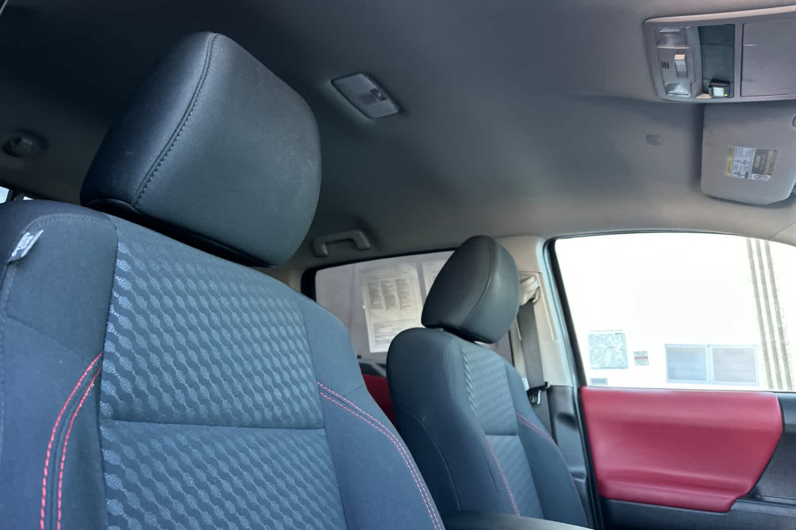 Thumbnail: 2021 Toyota Tacoma - 17