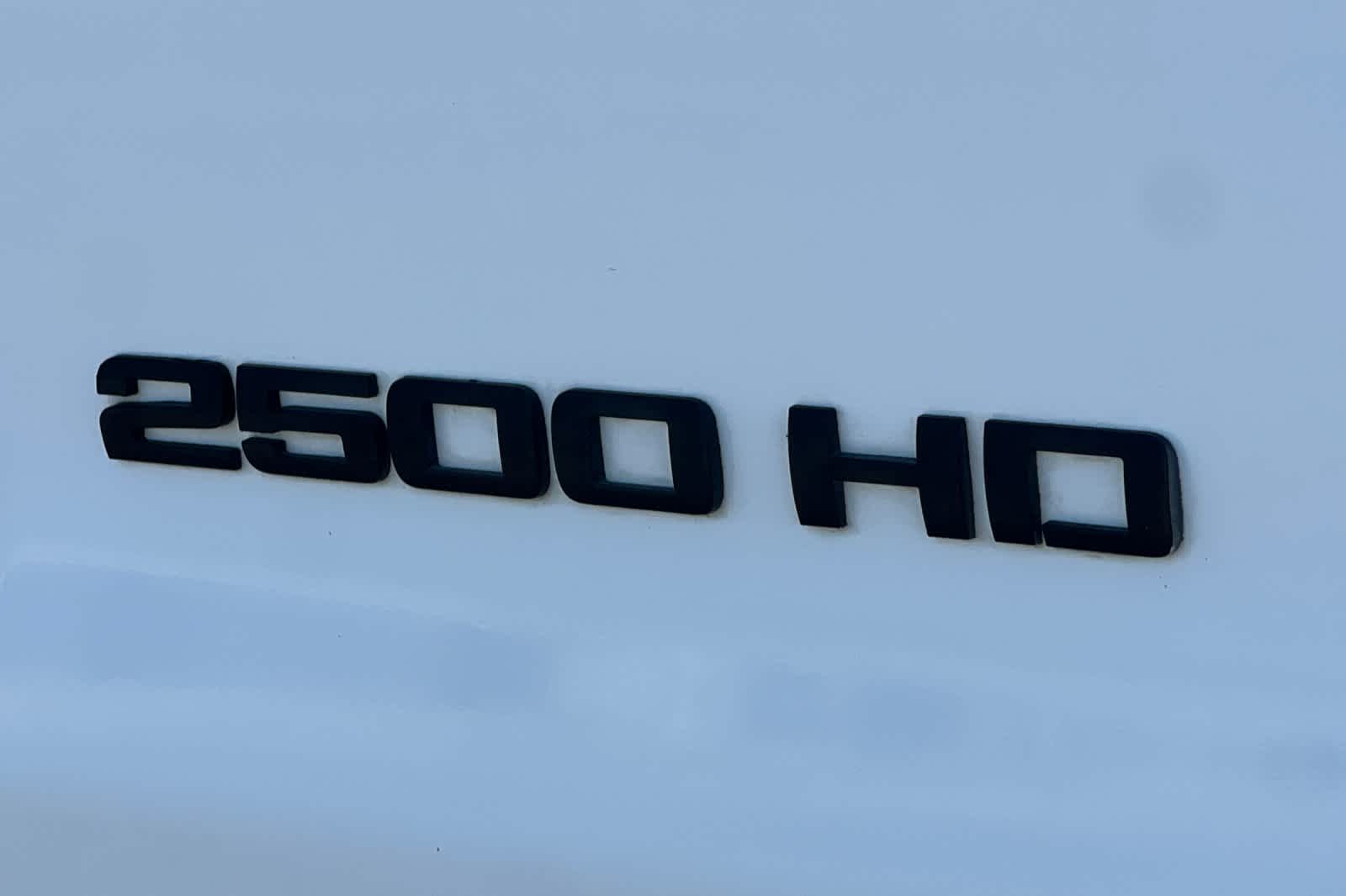 Thumbnail: 2015 Chevrolet Silverado 2500 - 30
