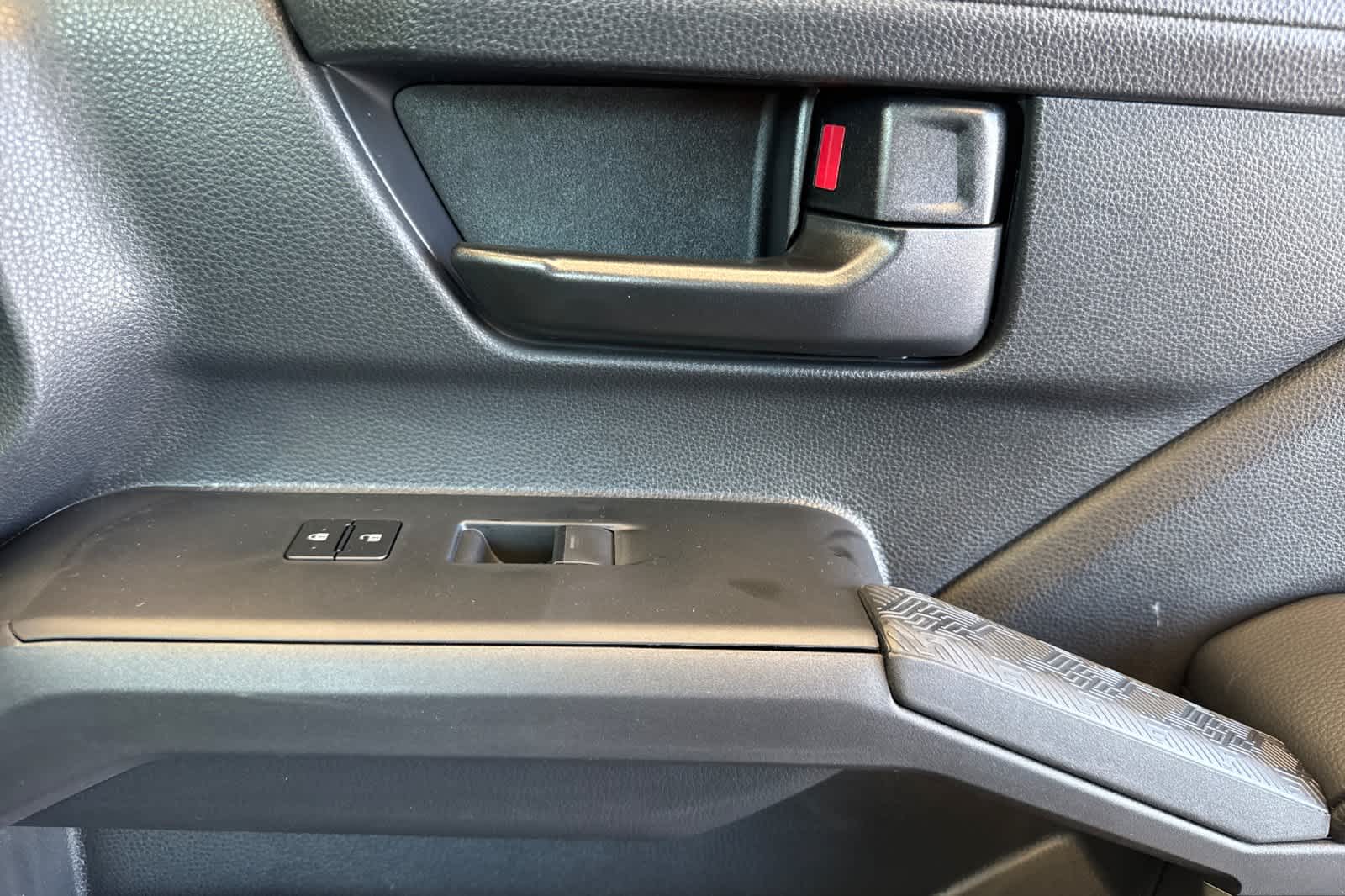 Thumbnail: 2025 Toyota Tacoma - 17