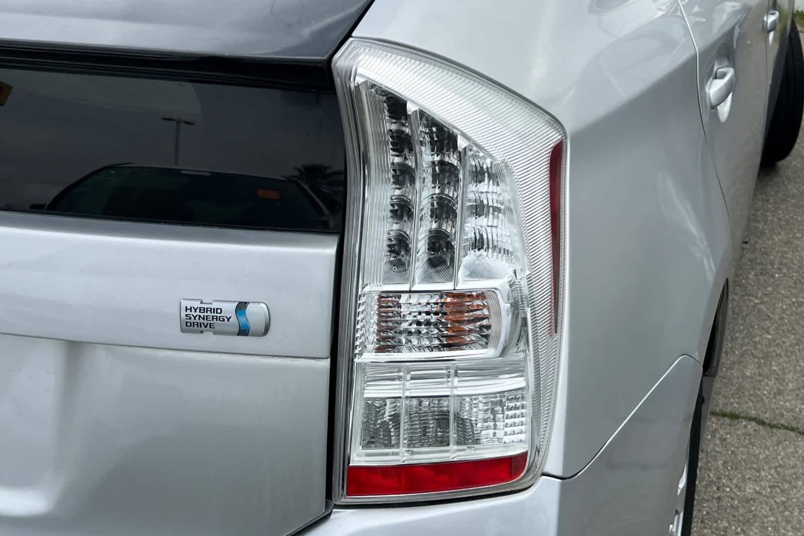 Thumbnail: 2010 Toyota Prius - 16