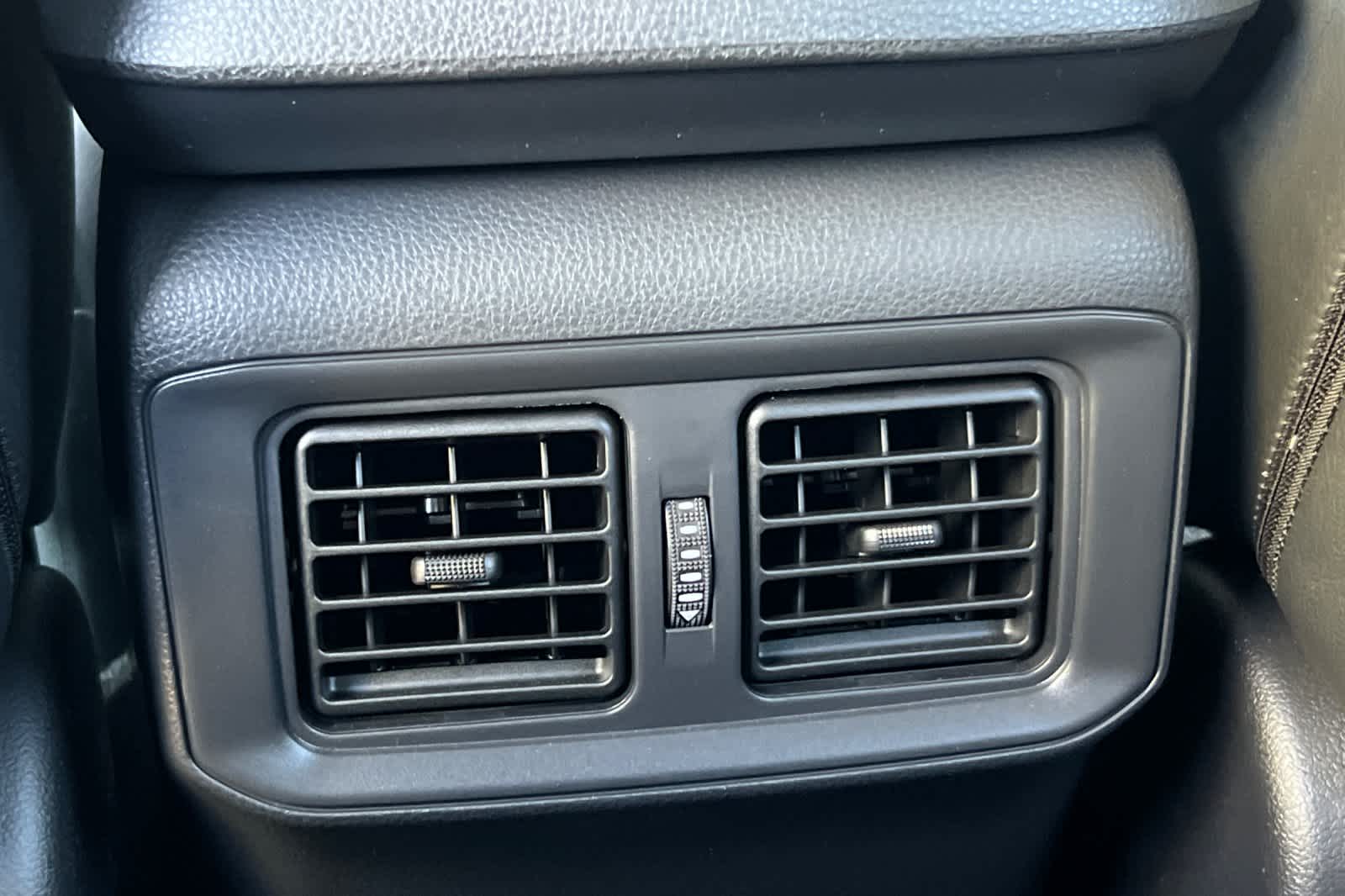 Thumbnail: 2025 Toyota RAV4 - 14