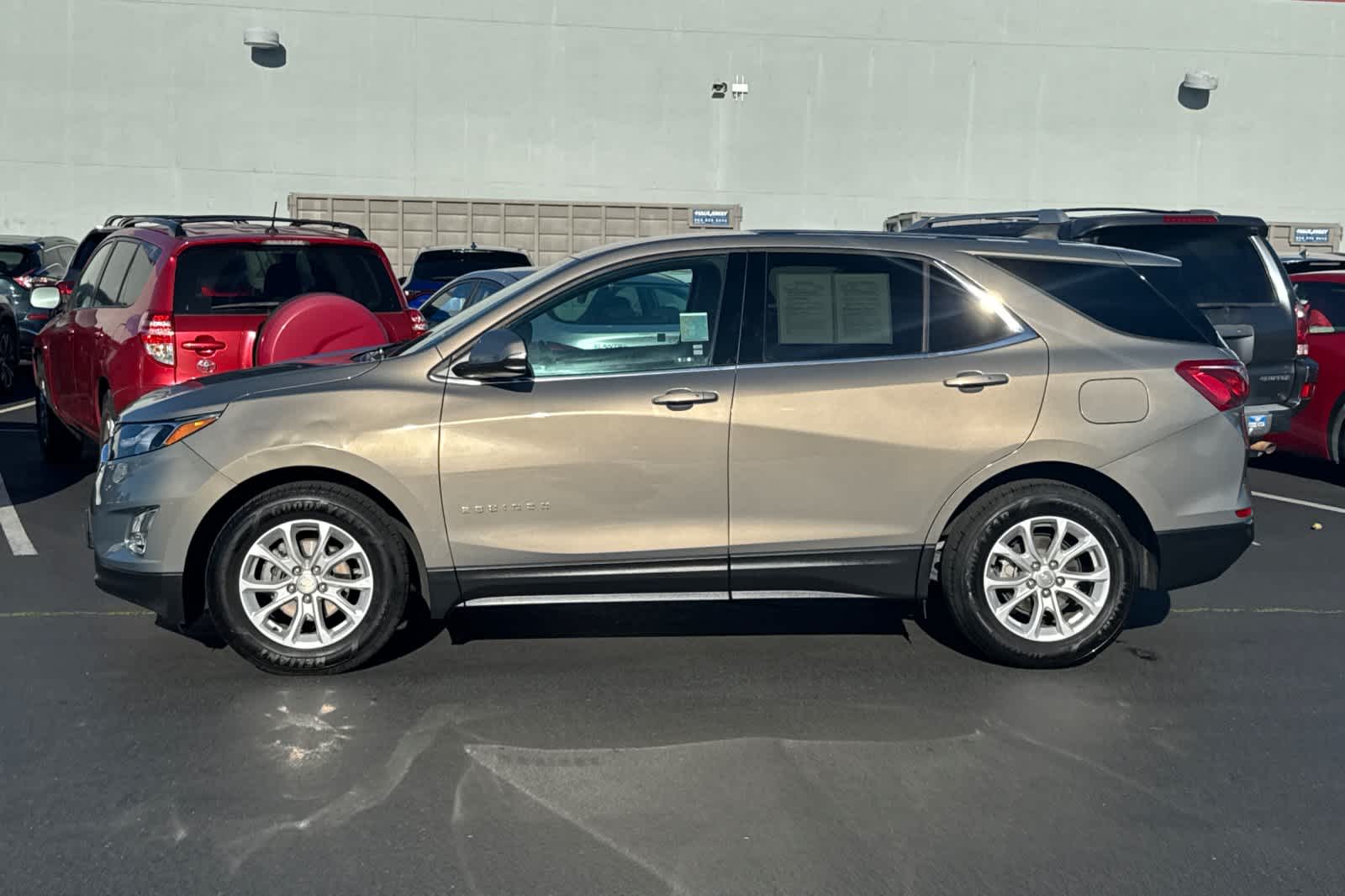 Thumbnail: 2019 Chevrolet Equinox - 9