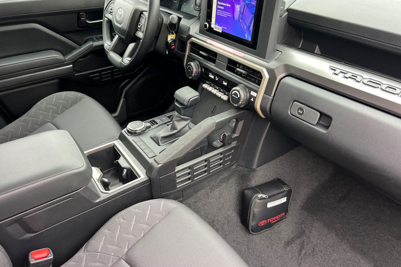 Thumbnail: 2025 Toyota Tacoma - 15