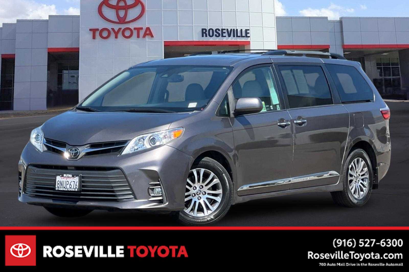 Thumbnail: 2020 Toyota Sienna - 1