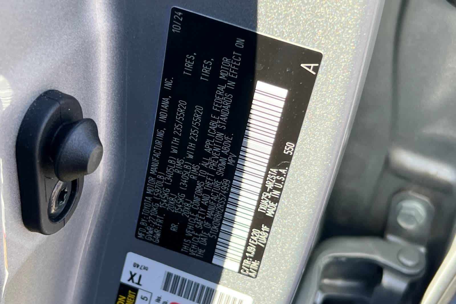 Thumbnail: 2024 Toyota Highlander - 30