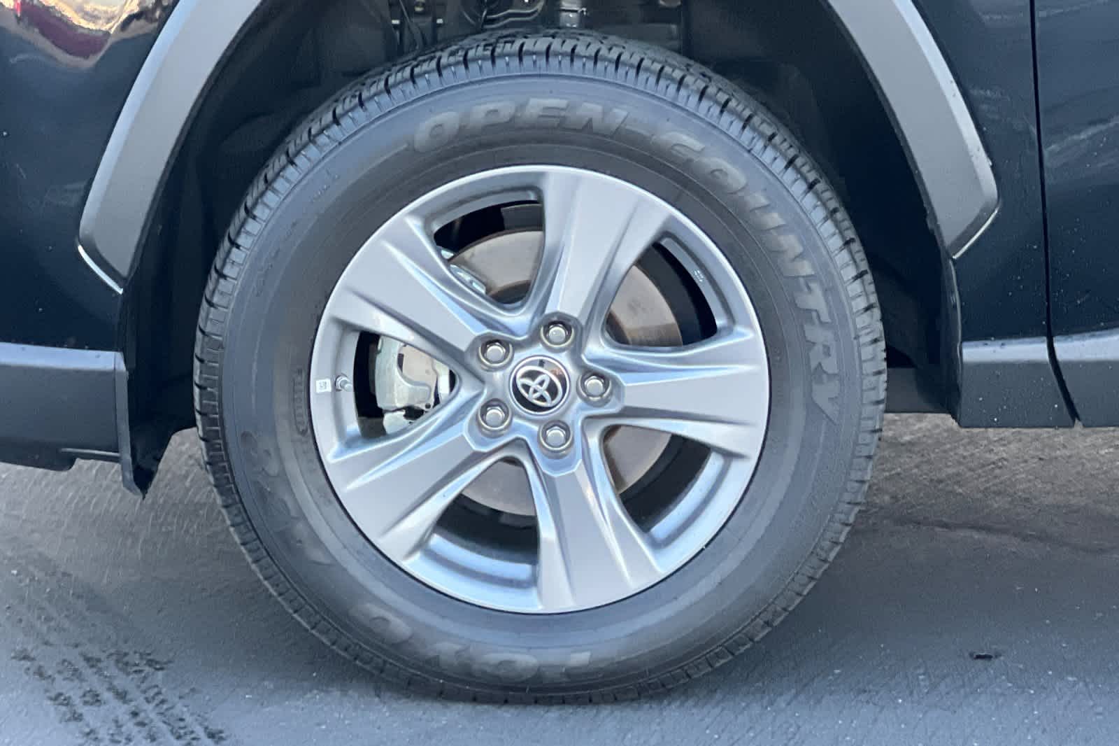 Thumbnail: 2022 Toyota RAV4 - 27