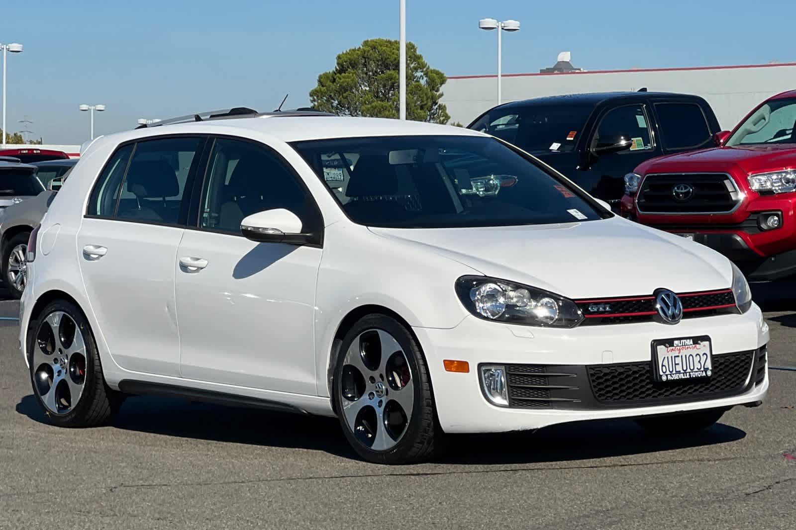 Thumbnail: 2012 Volkswagen Golf - 5