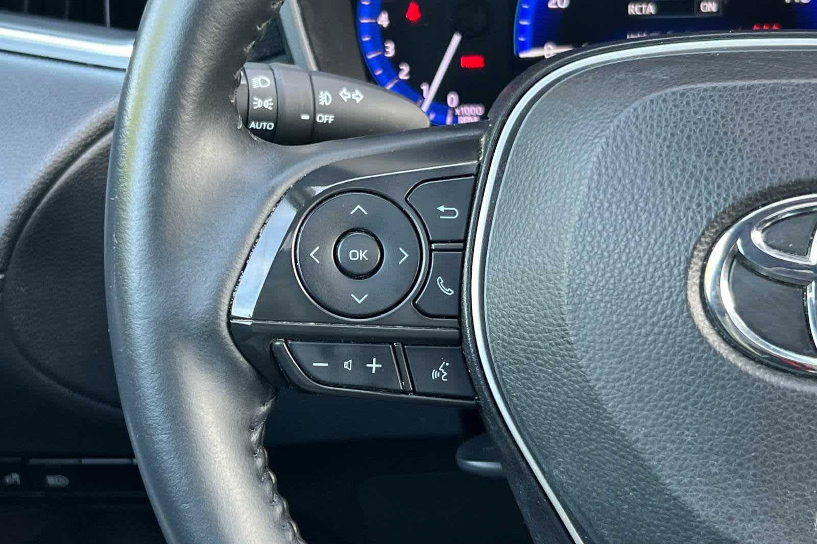Thumbnail: 2022 Toyota Corolla Cross - 26