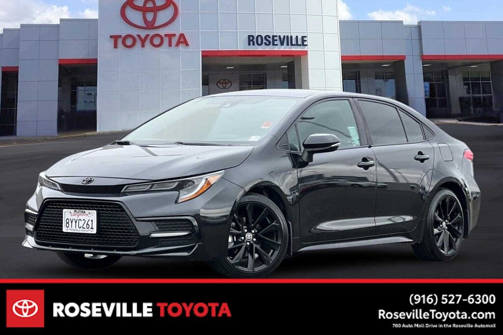 Used 2022 Toyota Corolla SE Nightshade Sedan