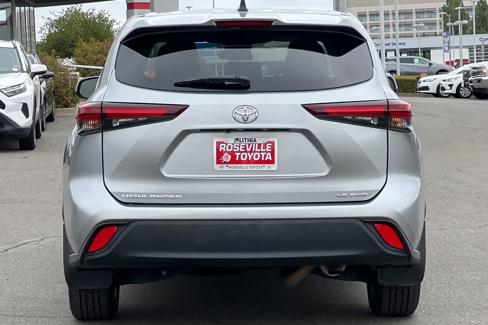 Thumbnail: 2024 Toyota Highlander - 8