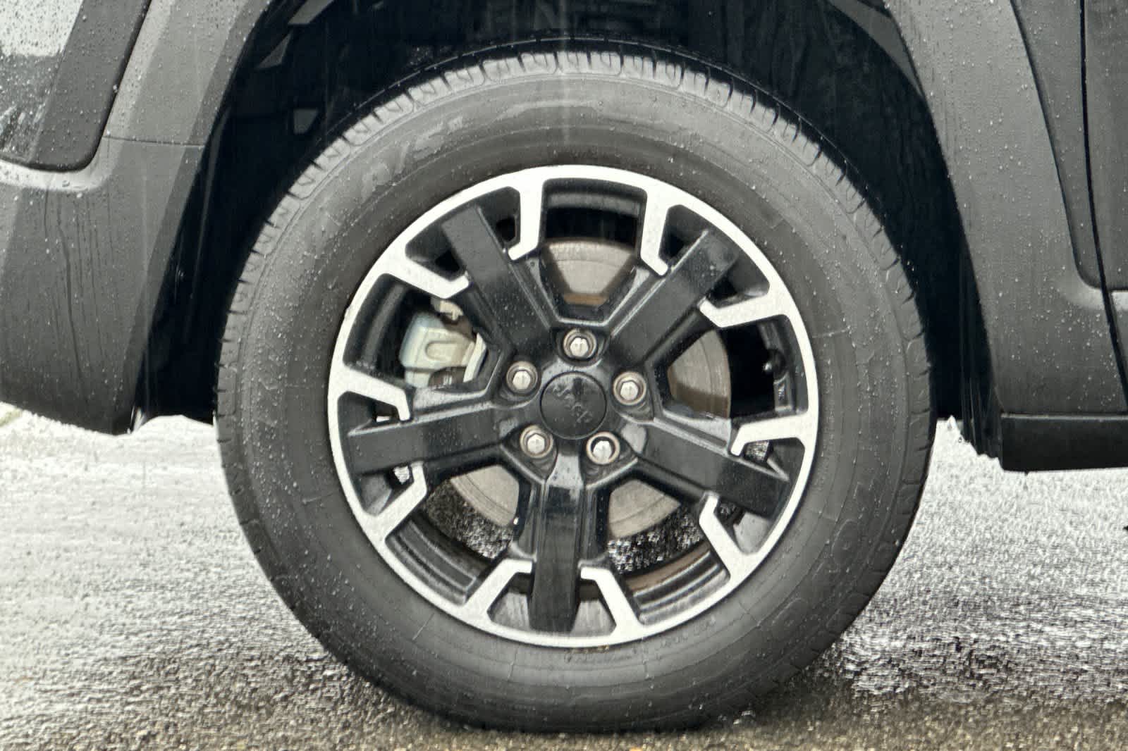 Thumbnail: 2023 Jeep Renegade - 30