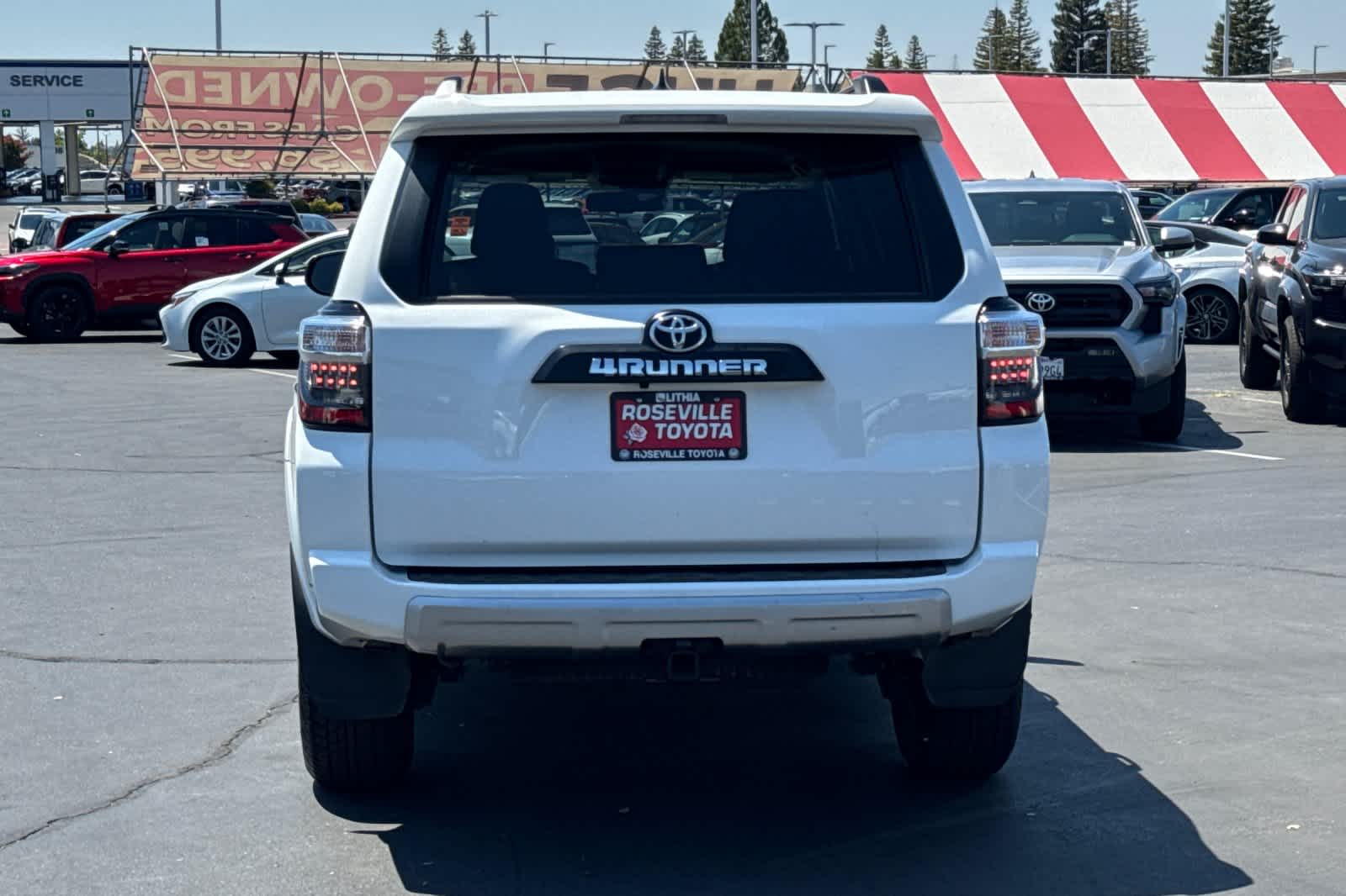 Thumbnail: 2024 Toyota 4Runner - 8
