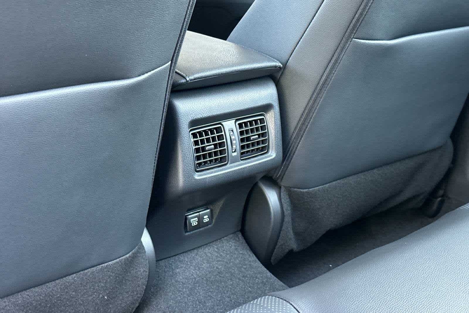 2025 Toyota Camry XSE 14