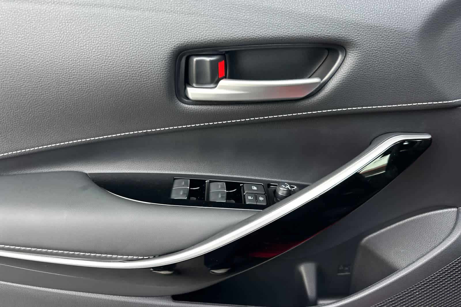 Thumbnail: 2026 Toyota Corolla - 12