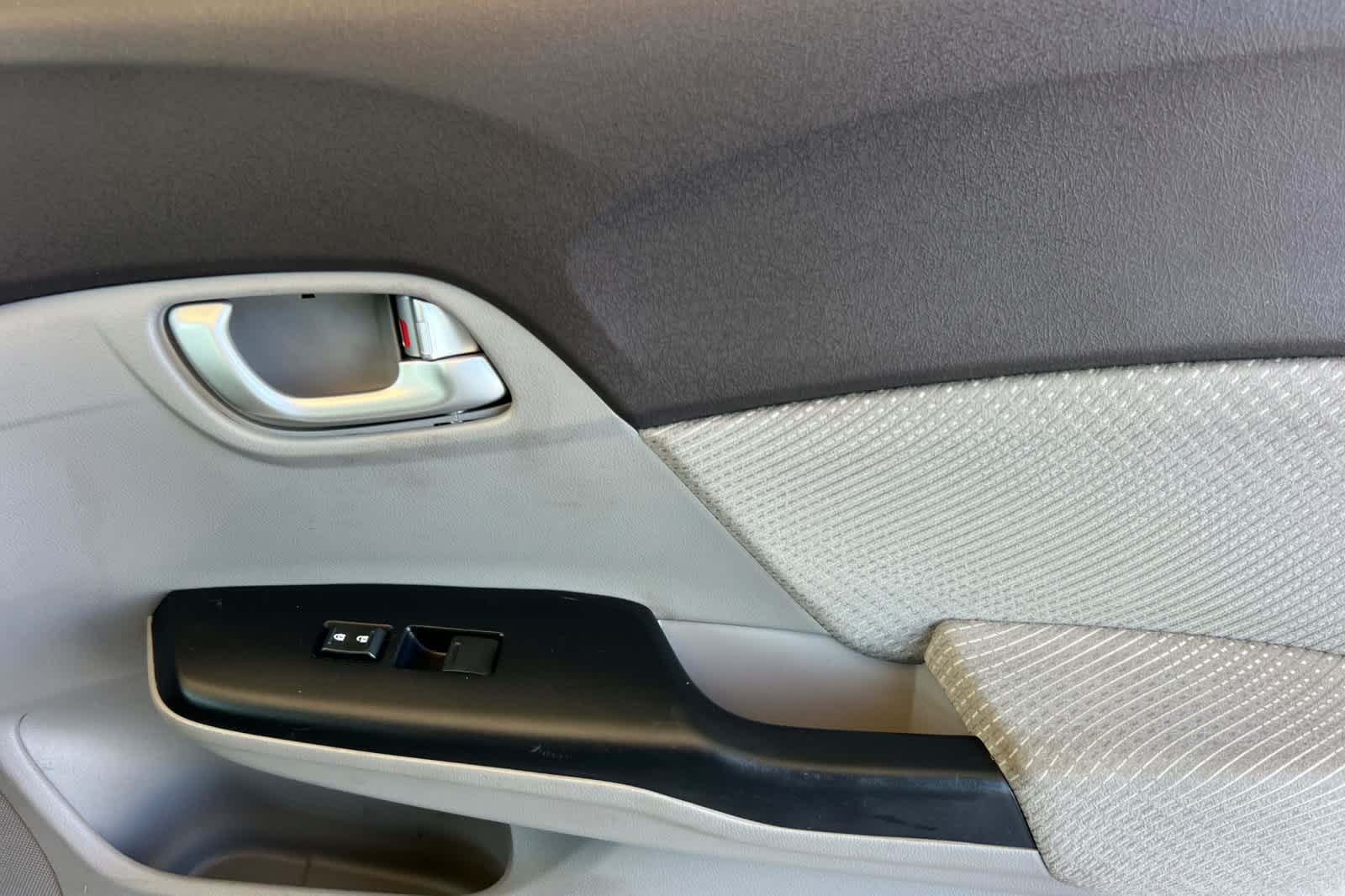 Thumbnail: 2012 Honda Civic - 18