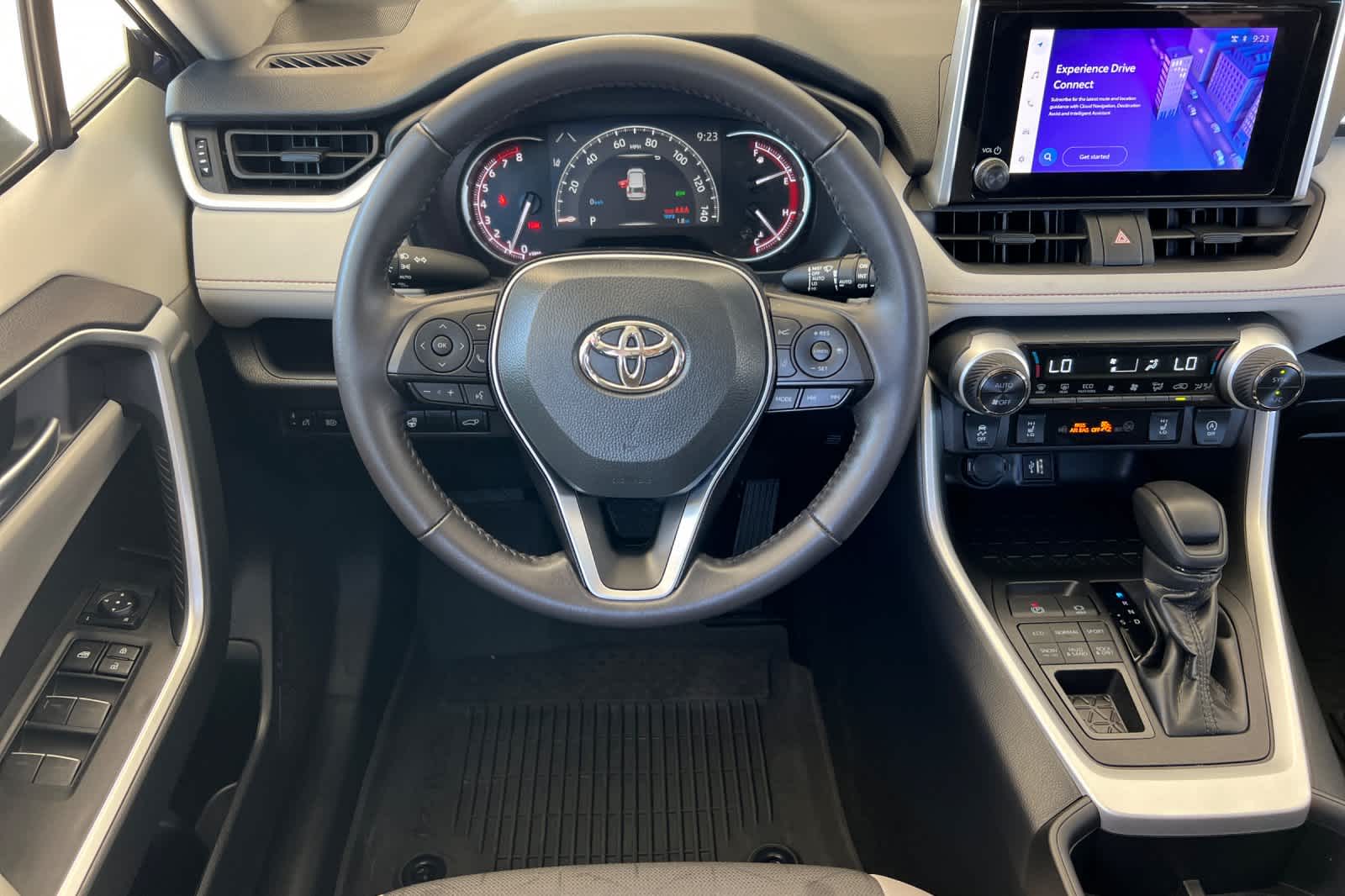 Thumbnail: 2025 Toyota RAV4 - 15