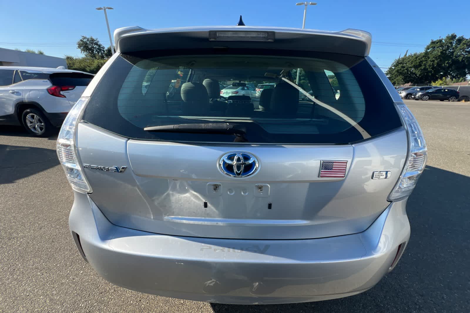 Thumbnail: 2013 Toyota Prius v - 5