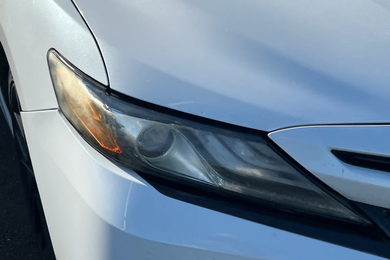 Thumbnail: 2022 Toyota Camry - 14