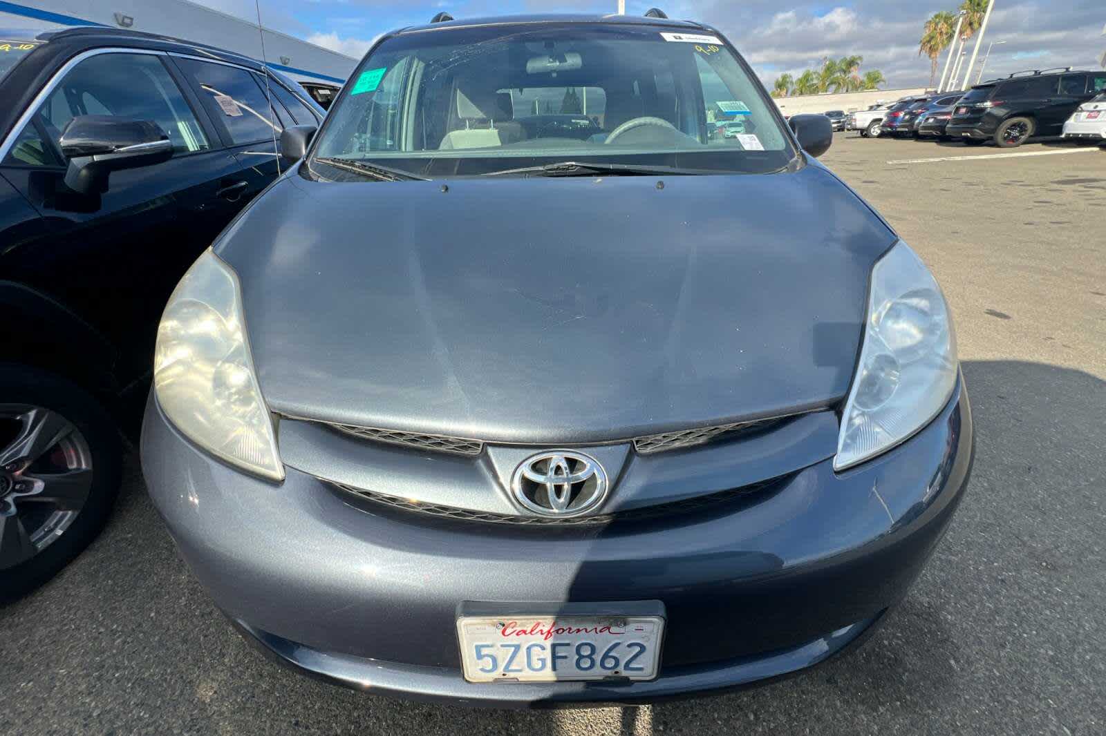 Thumbnail: 2007 Toyota Sienna - 6