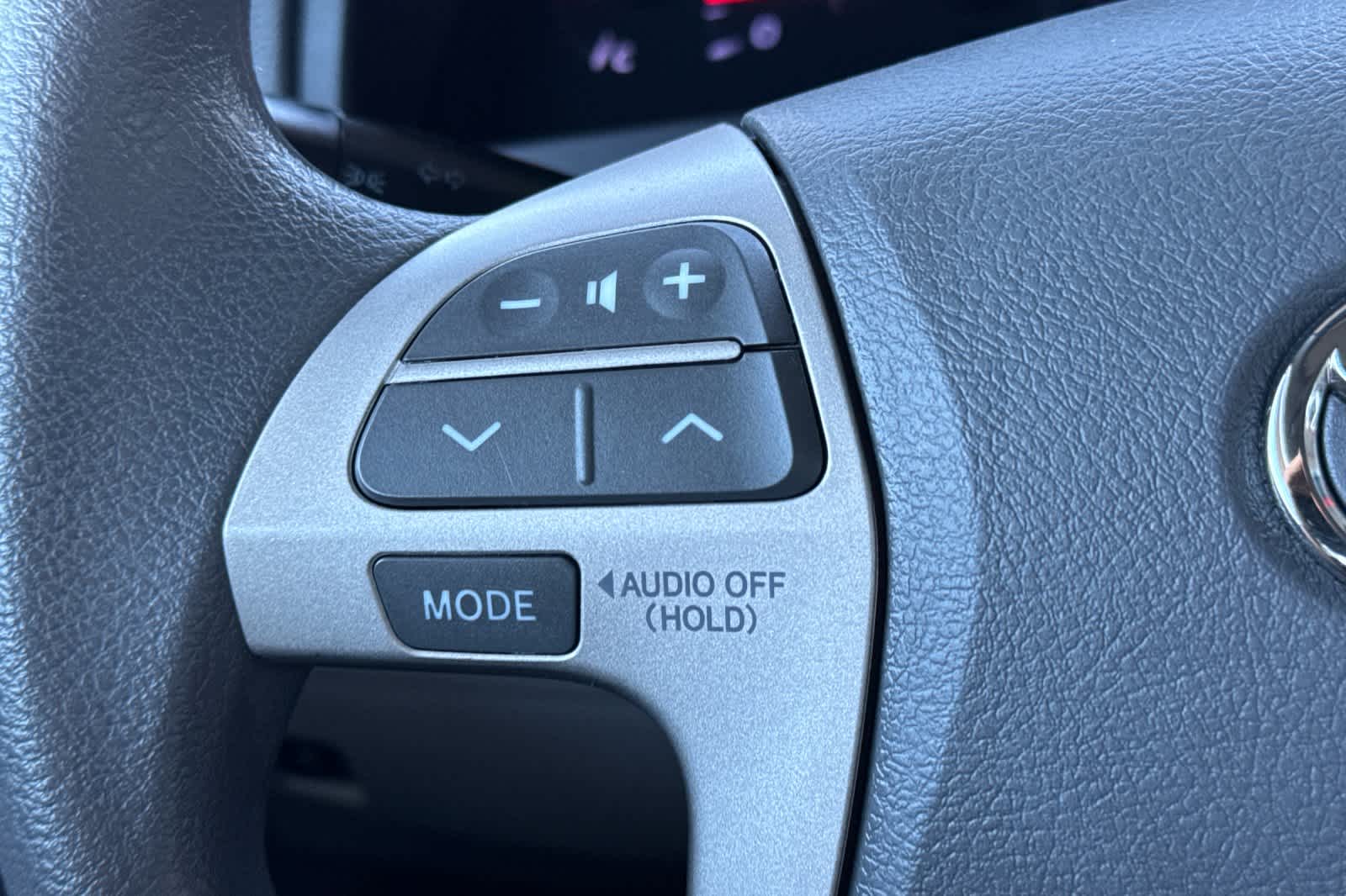 Thumbnail: 2011 Toyota Camry - 22