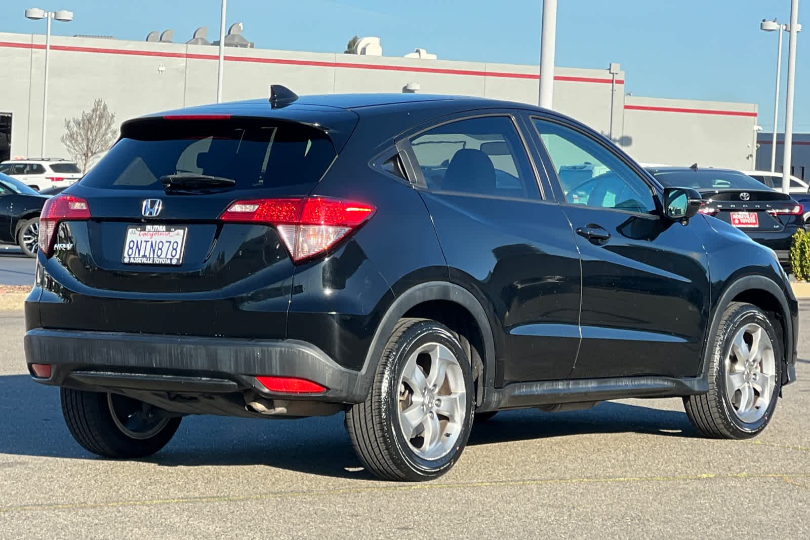 Thumbnail: 2017 Honda HR-V - 2