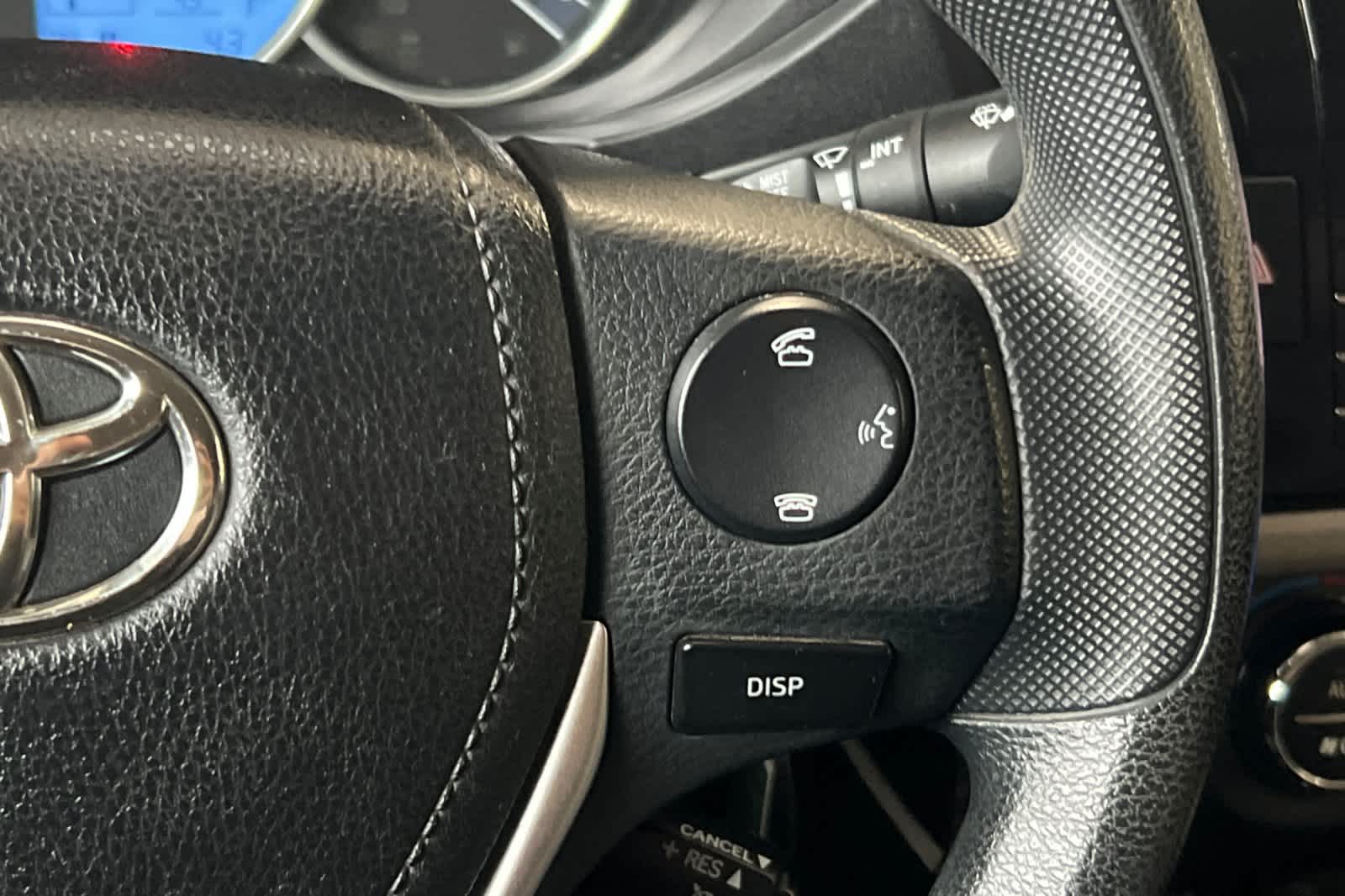 Thumbnail: 2015 Toyota Corolla - 24