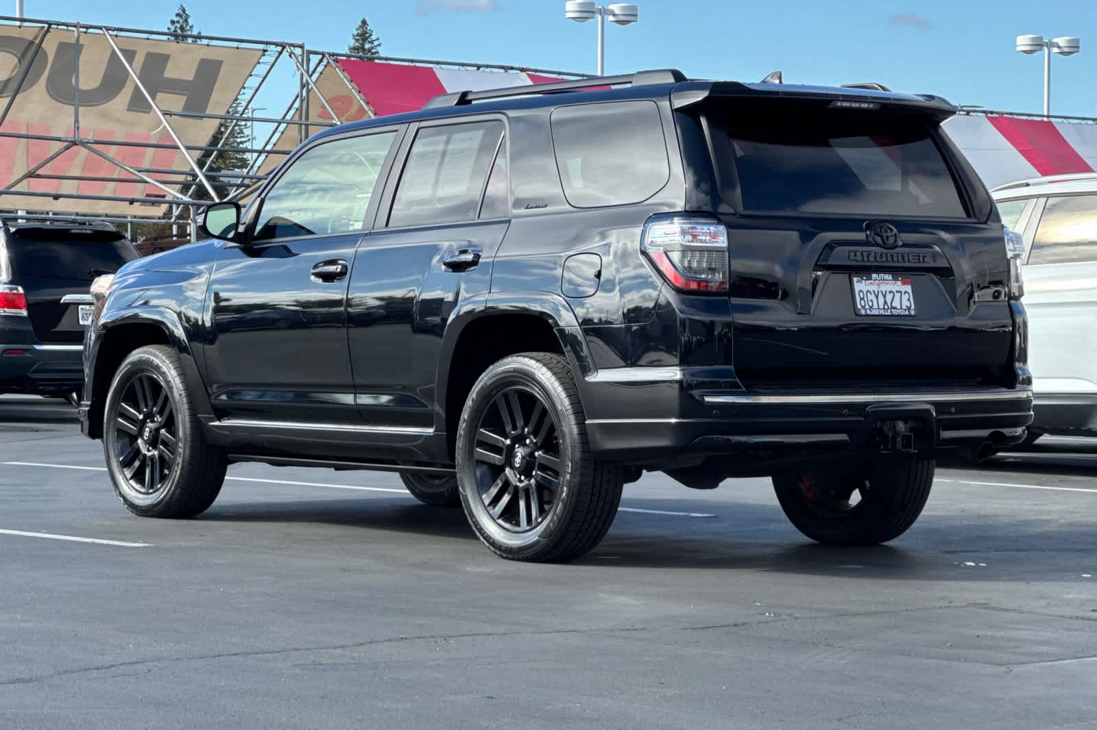 Thumbnail: 2019 Toyota 4Runner - 7