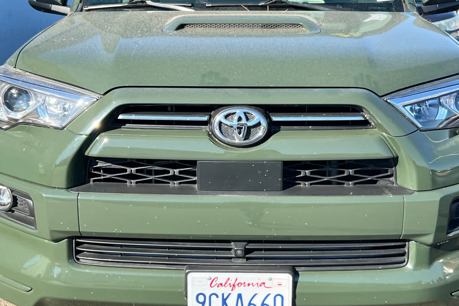 Thumbnail: 2022 Toyota 4Runner - 9